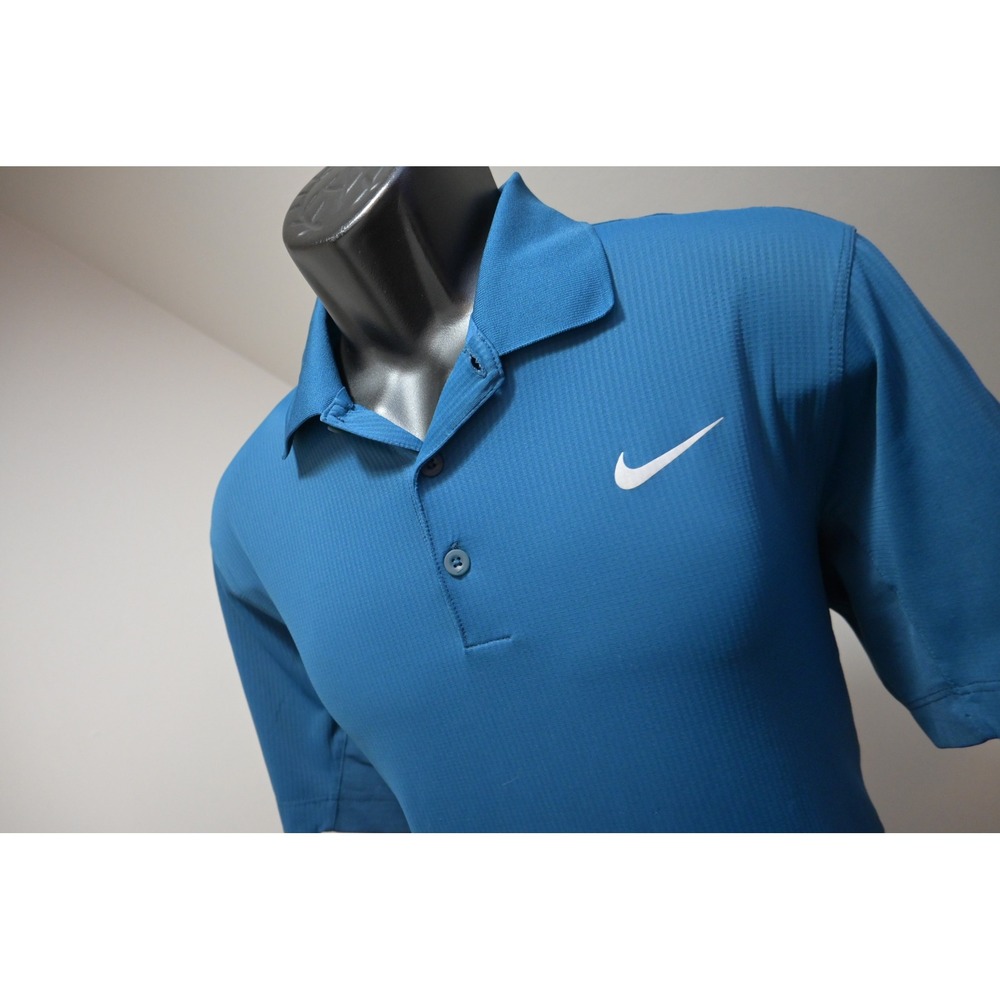 Nike Golf Polo Shirt Mens Size Medium Blue Excellent Short Sleeve Swoosh Logo